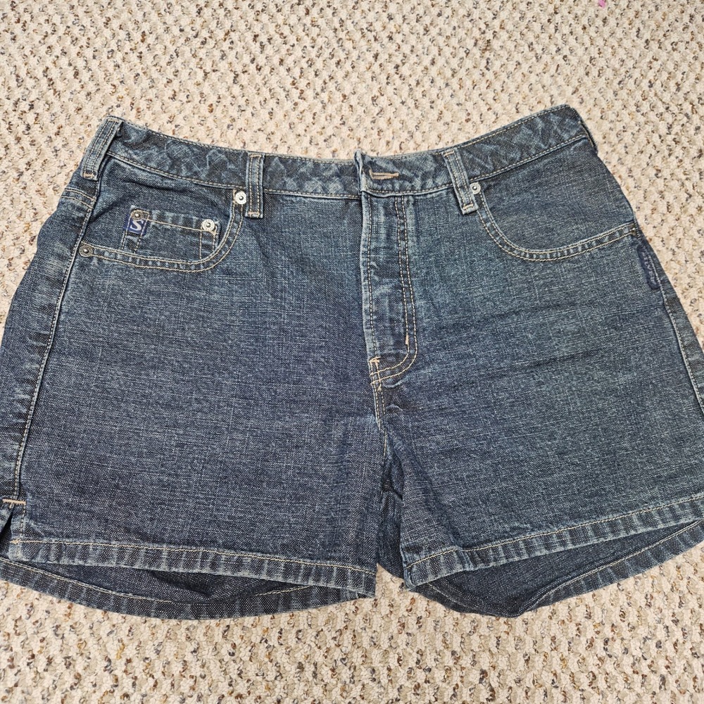 Silver Jeans Co Dark Wash Denim Shorts Womens 32 L5589TBWS